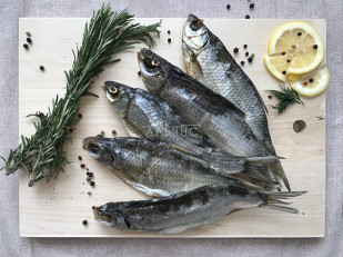 Вяленая рыба: Вобла вяленая астраханская крупная