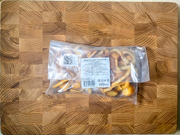 Сыр 150 гр ГОРНЫЙ СЫРОВАР (Ассорти копчёный) в Белгороде