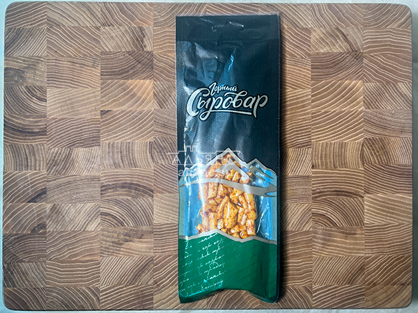 Сыр 60 гр ГОРНЫЙ СЫРОВАР (Бочонок копчёный с аджикой) в Белгороде