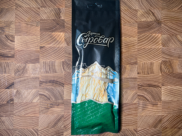 Сыр 60 гр ГОРНЫЙ СЫРОВАР (Паутинка копчёная) в Белгороде