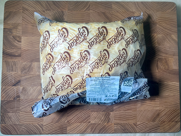 Сыр 1 кг ГОРНЫЙ СЫРОВАР (Паутинка со вкусом красной икры) в Белгороде